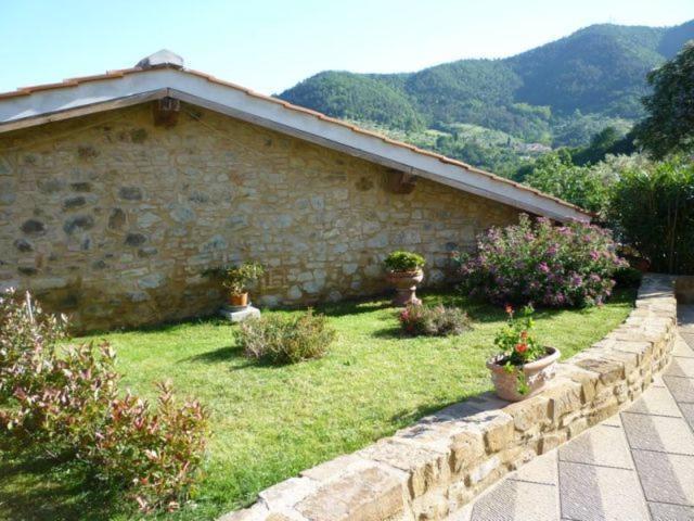 Agriturismo Casa Belvedere 바케레토 외부 사진
